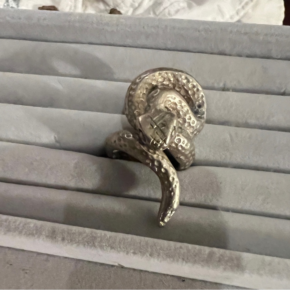Vintage one of a kind, hand carved snake ring size 8.5